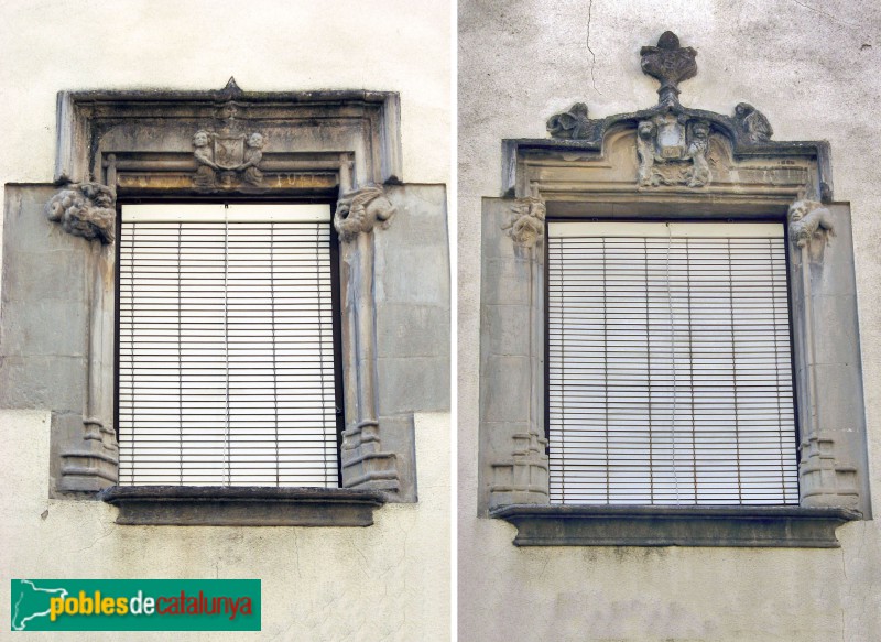 Esparreguera - Finestres renaixentistes de Ca la Teta (Foto: Albert Esteves, 2008) Esparreguera - Finestres renaixentistes de Ca la Teta