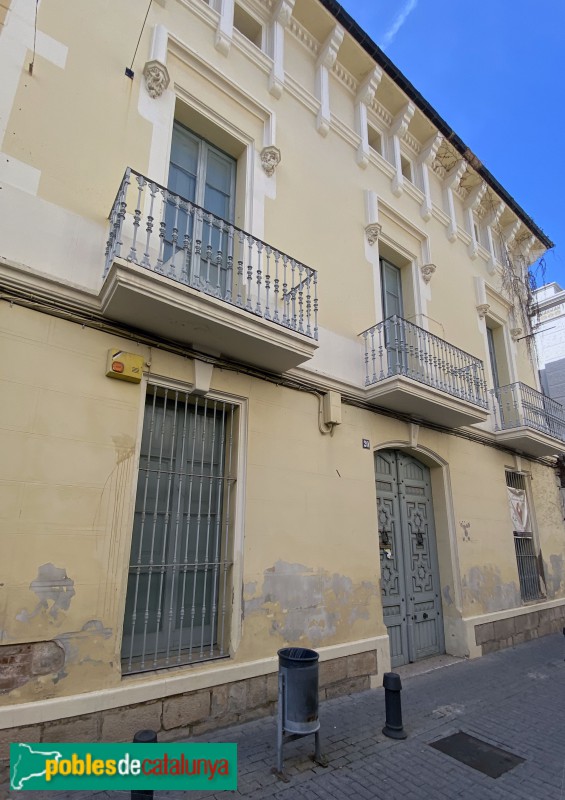 Esparreguera - Casa del carrer Cavallers, 20 (Foto: Albert Esteves, 2020) Esparreguera - Casa del carrer Cavallers, 20