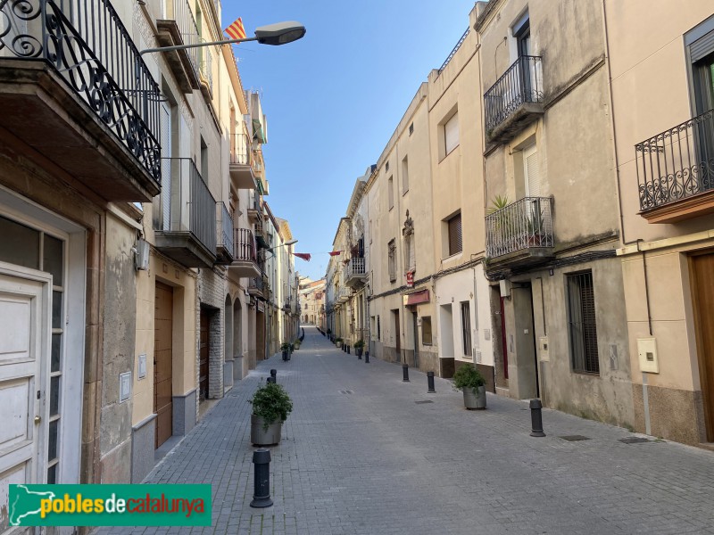 Esparreguera - Carrer Cavallers (Foto: Albert Esteves, 2020) Esparreguera - Carrer Cavallers