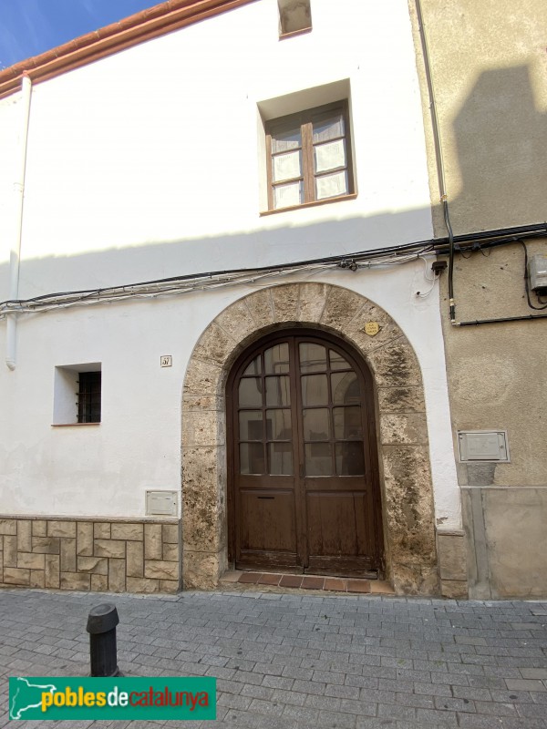 Esparreguera - Portal de la casa Gran (Foto: Albert Esteves, 2020) Esparreguera - Portal de la casa Gran