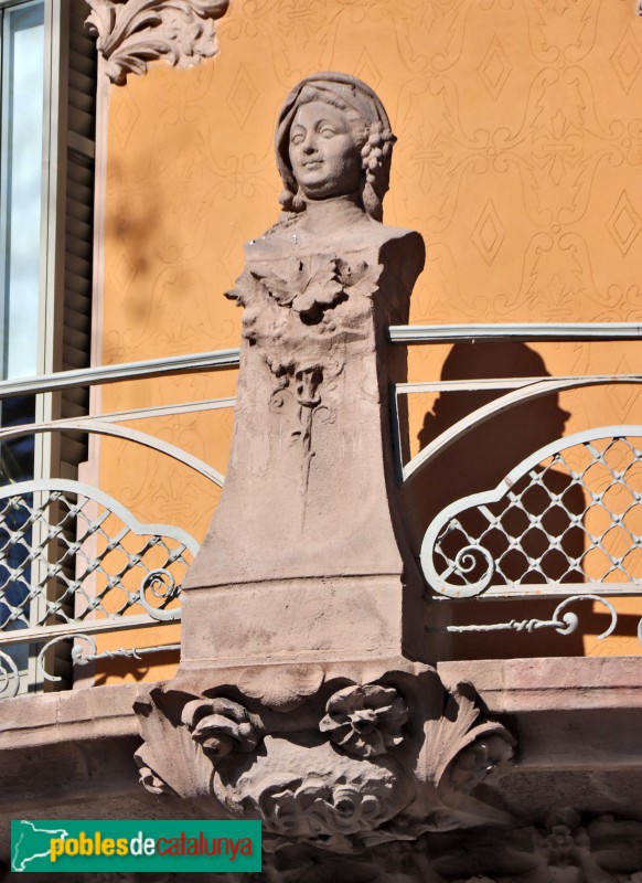 Barcelona - Torre Andreu (La Rotonda) (Foto: Albert Esteves, 2020) Barcelona - Torre Andreu (La Rotonda)