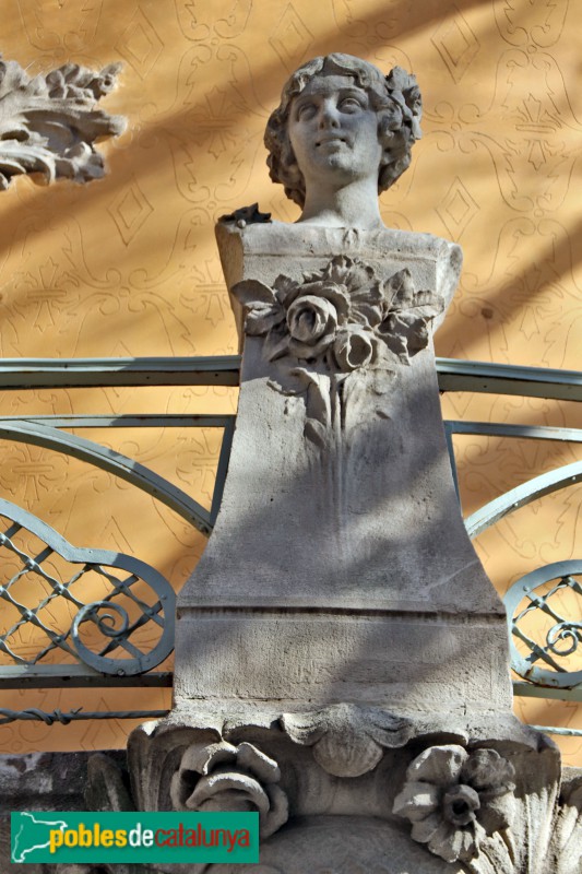 Barcelona - Torre Andreu (La Rotonda) (Foto: Albert Esteves, 2020) Barcelona - Torre Andreu (La Rotonda)