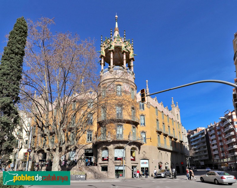 Barcelona - Torre Andreu (La Rotonda) (Foto: Albert Esteves, 2020) Barcelona - Torre Andreu (La Rotonda)