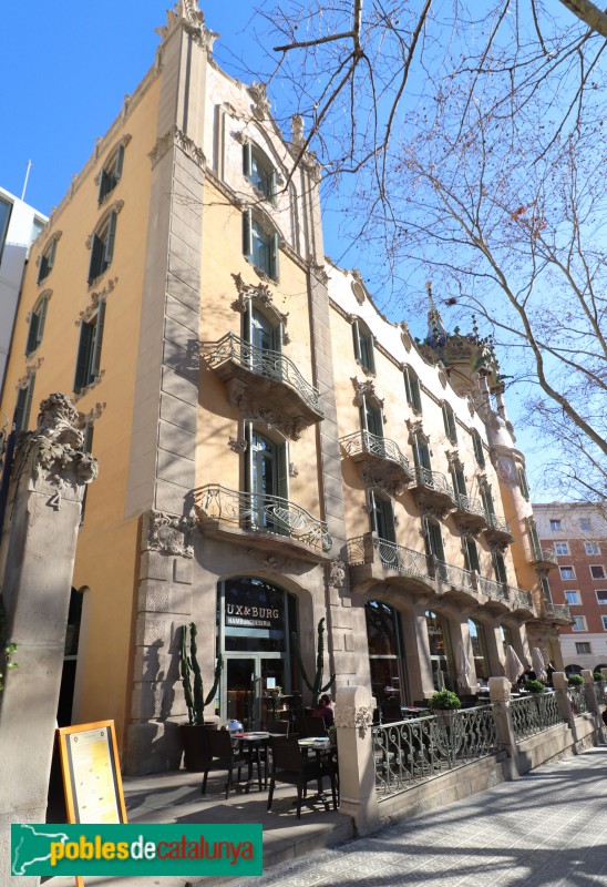 Barcelona - Torre Andreu (La Rotonda) (Foto: Albert Esteves, 2020) Barcelona - Torre Andreu (La Rotonda)