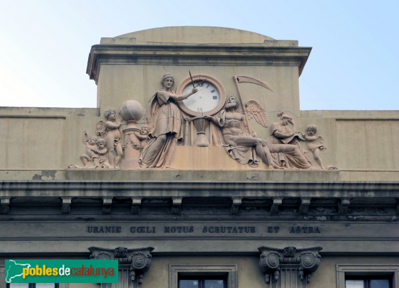 Barcelona - Porxos d'en Xifré (Foto: Albert Esteves, 2006) Barcelona - Porxos d'en Xifré