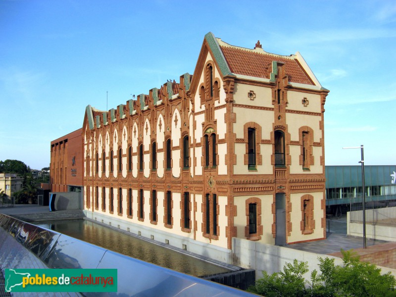 Barcelona - Antic Asil Santa Llúcia (CosmoCaixa) (Foto: Albert Esteves, 2007) Barcelona - Antic Asil Santa Llúcia (CosmoCaixa)