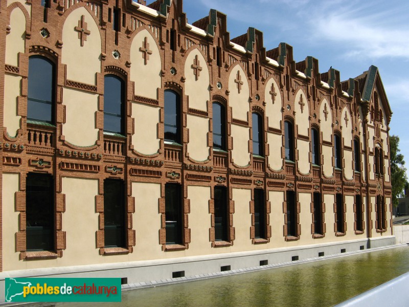 Barcelona - Antic Asil Santa Llúcia (CosmoCaixa) (Foto: Albert Esteves, 2007) Barcelona - Antic Asil Santa Llúcia (CosmoCaixa)