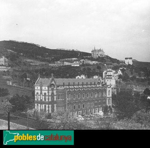 Barcelona - Antic Asil Santa Llúcia (CosmoCaixa) (Foto: Eduard Royo -Arxiu Fotogràfic del Centre Excursionista de Catalunya-, inicis segle XX) Barcelona - Antic Asil Santa Llúcia (CosmoCaixa)