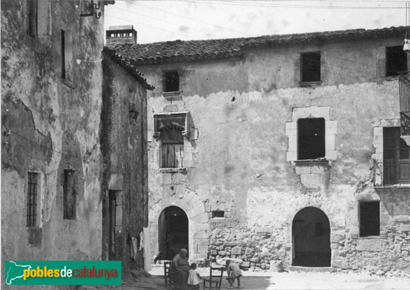 Caldes de Malavella - Can Trelles (Foto: <i>Antoni Gallardo -Arxiu Fotogràfic Centre Excursionista de Catalunya-</i>, 1923) Caldes de Malavella - Can Trelles