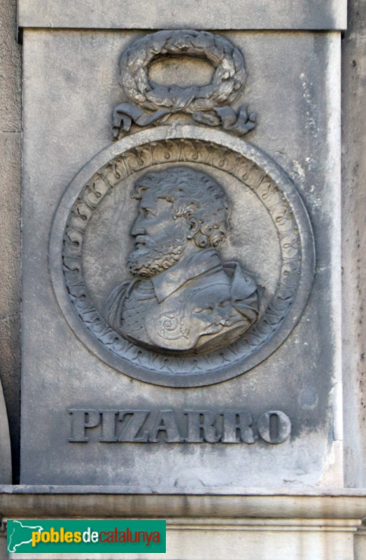 Barcelona - Porxos d'en Xifré. Medallons amb busts (Foto: Albert Esteves, 2020) Barcelona - Porxos d'en Xifré. Medallons amb busts