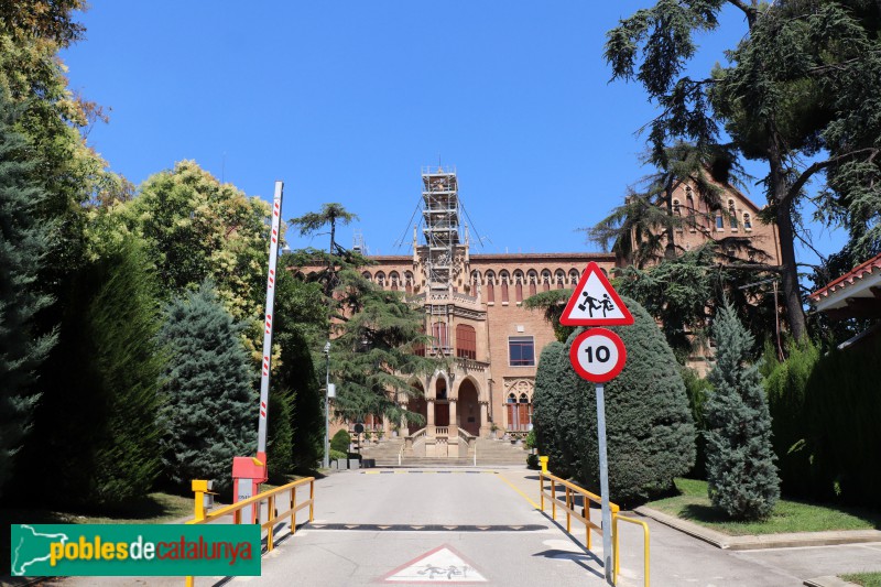 Barcelona - Col·legi Jesús Maria (Foto: Albert Esteves, 2020) Barcelona - Col·legi Jesús Maria