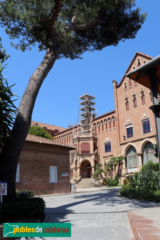 Barcelona - Col·legi Jesús Maria (Foto: Albert Esteves, 2020) Barcelona - Col·legi Jesús Maria