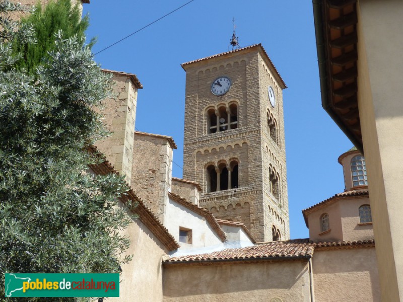 Taradell - Església de Sant Genís. Campanar romànic