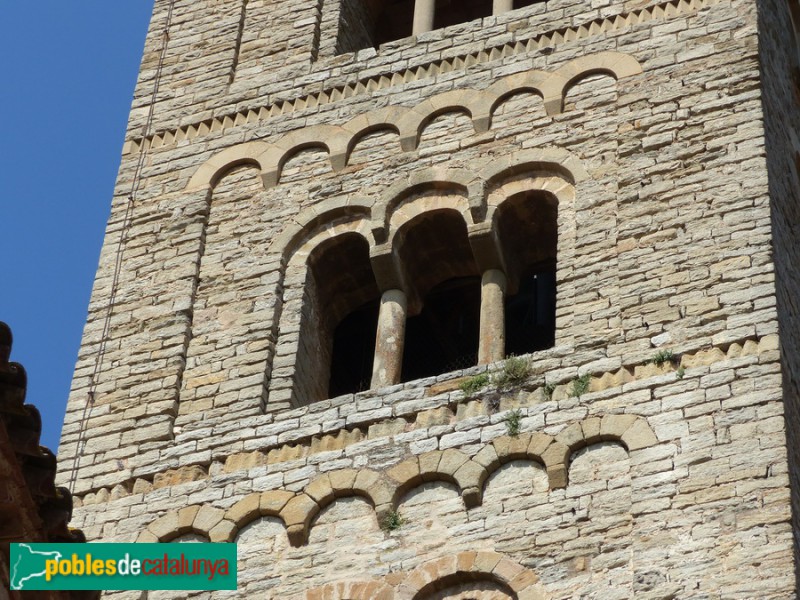 Taradell - Església de Sant Genís. Campanar romànic