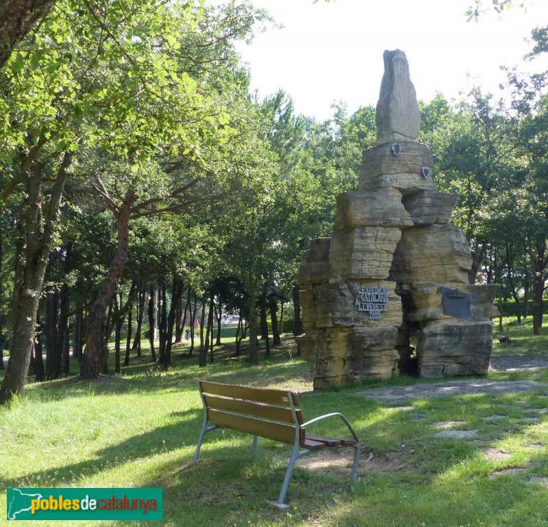Taradell - Monument a l'Expedició a l'Everest