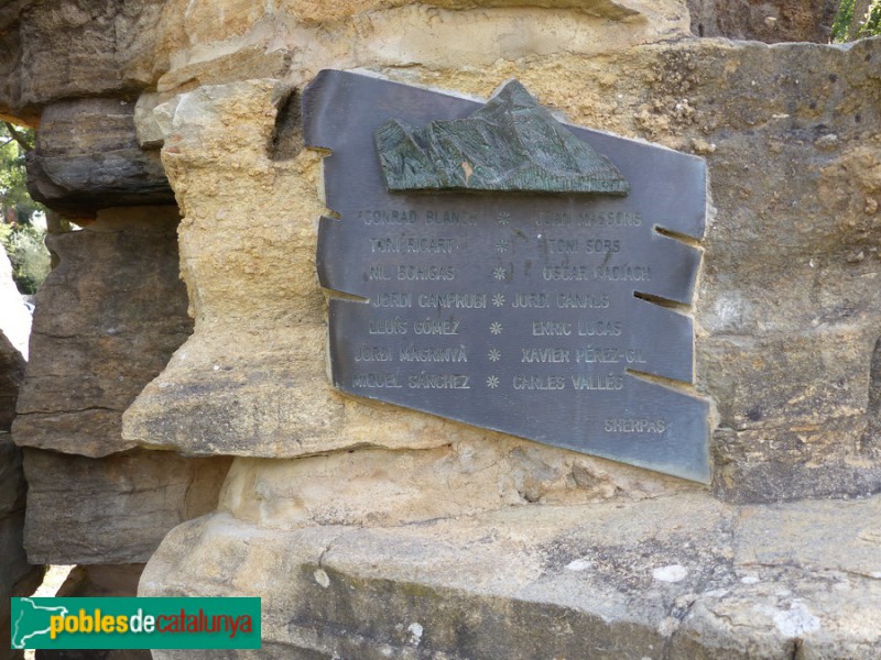 Taradell - Monument a l'Expedició a l'Everest