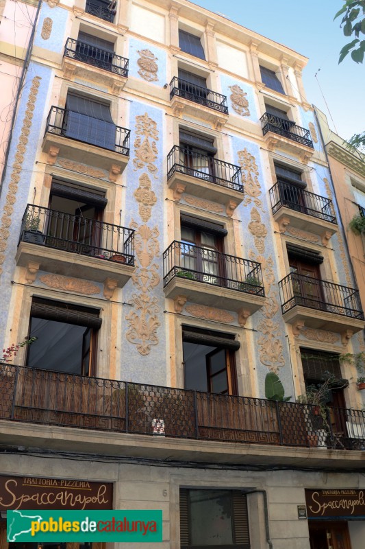 Barcelona - Rec Comtal, 6 (Foto: Albert Esteves, 2020) Barcelona - Rec Comtal, 6