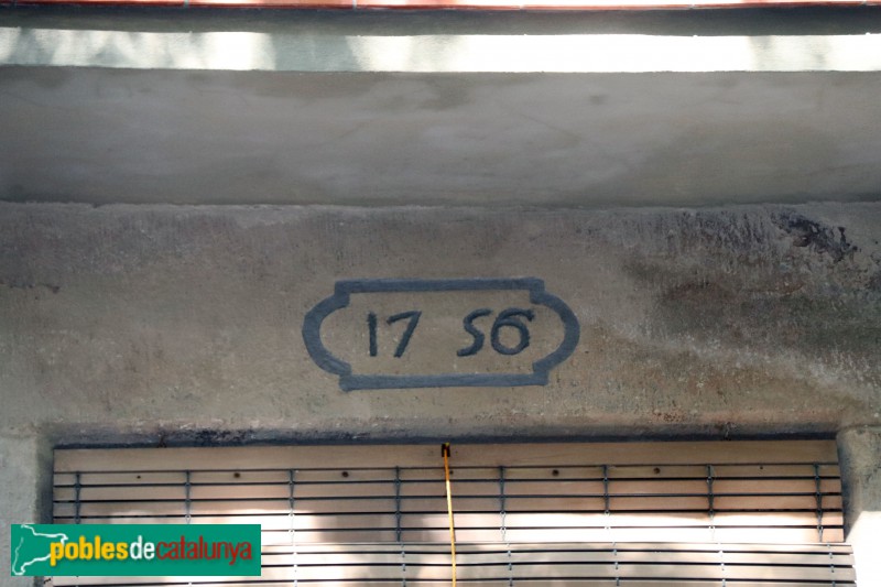 Barcelona - Volta dels Jueus. Data al balcó d'una de les cases (Foto: Albert Esteves, 2020) Barcelona - Volta dels Jueus. Data al balcó d'una de les cases