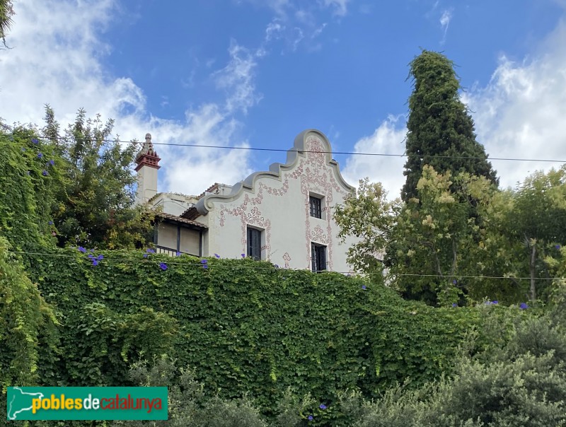 Barcelona - Av. Tibidabo, 48 (Foto: Albert Esteves, 2020) Barcelona - Av. Tibidabo, 48