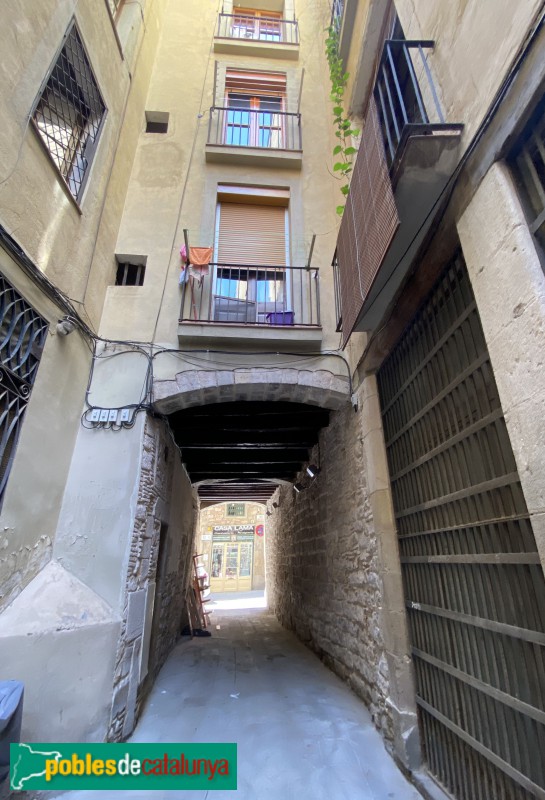 Barcelona - Volta del carrer Sidé (Foto: Albert Esteves, 2020) Barcelona - Volta del carrer Sidé