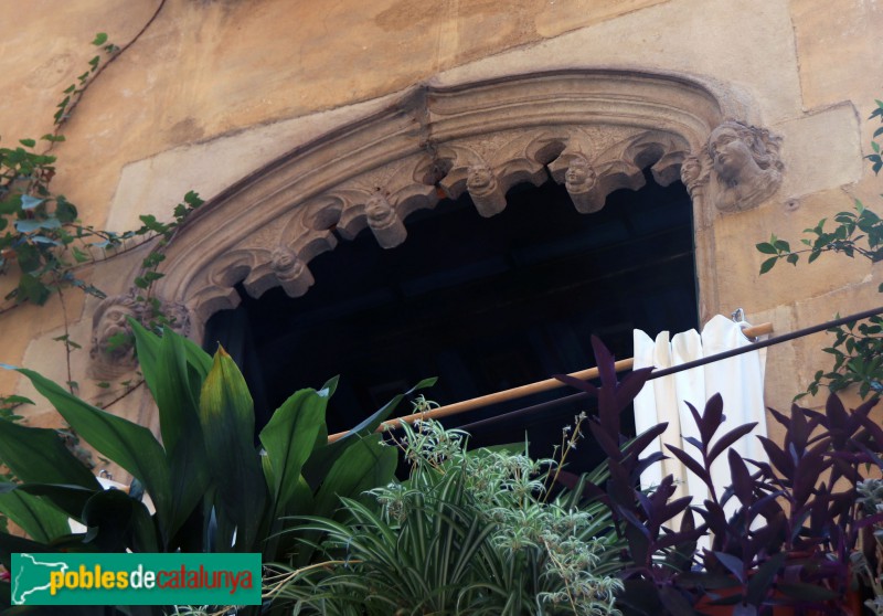 Barcelona - Casa Puigxoriguer o de la Custòdia (Foto: Albert Esteves, 2020) Barcelona - Casa Puigxoriguer o de la Custòdia