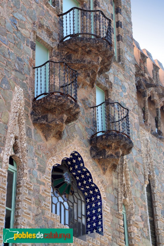 Barcelona - Torre Bellesguard (Foto: Albert Esteves, 2020) Barcelona - Torre Bellesguard