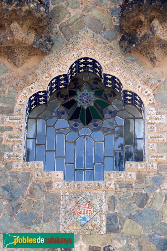 Barcelona - Torre Bellesguard (Foto: Albert Esteves, 2020) Barcelona - Torre Bellesguard