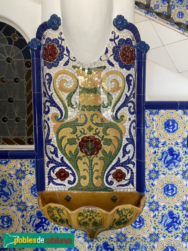 Barcelona - Torre Bellesguard. Interior (Foto: Albert Esteves, 2020) Barcelona - Torre Bellesguard. Interior