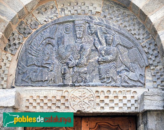 Bossòst - Església de l'Assumpció o de la Purificació. Portada de tramuntana (Foto: Albert Esteves, 2020) Bossòst - Església de l'Assumpció o de la Purificació. Portada de tramuntana