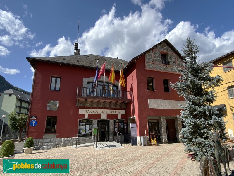 Les. Casa de la Vila (Foto: Albert Esteves, 2020) Les. Casa de la Vila