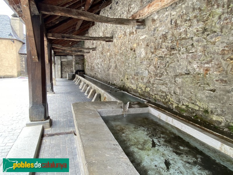 Vilamòs - Safareig (Foto: Albert Esteves, 2020) Vilamòs - Safareig