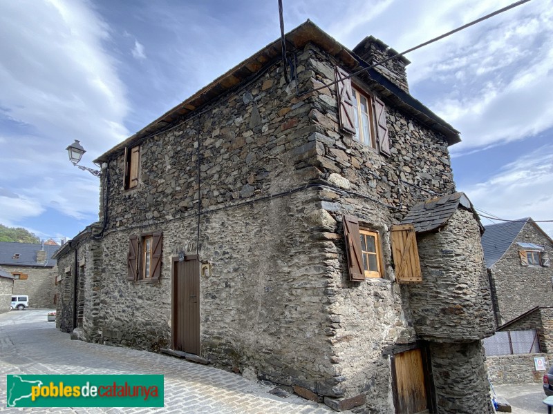 Casa de Vilamòs (Foto: Albert Esteves, 2020) Casa de Vilamòs