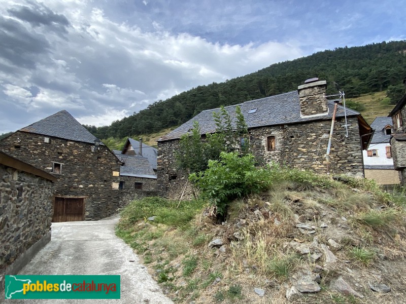 Cases de Vilamòs (Foto: Albert Esteves, 2020) Cases de Vilamòs