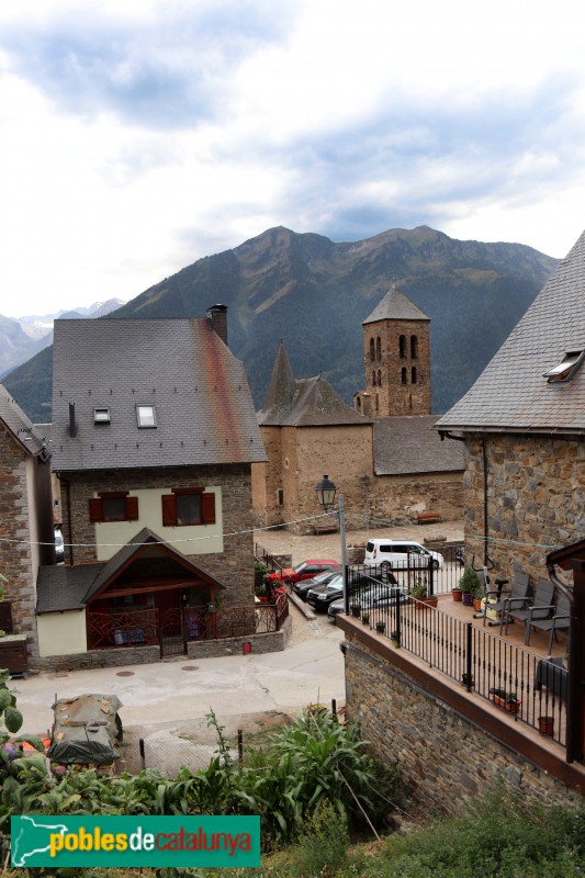 Cases de Vilamòs (Foto: Albert Esteves, 2020) Cases de Vilamòs