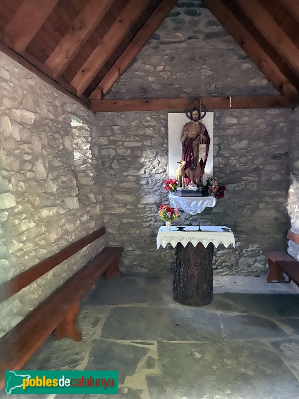 Benòs - Capella de Sant Joan de Benòs (Foto: Albert Esteves, 2020) Benòs - Capella de Sant Joan de Benòs