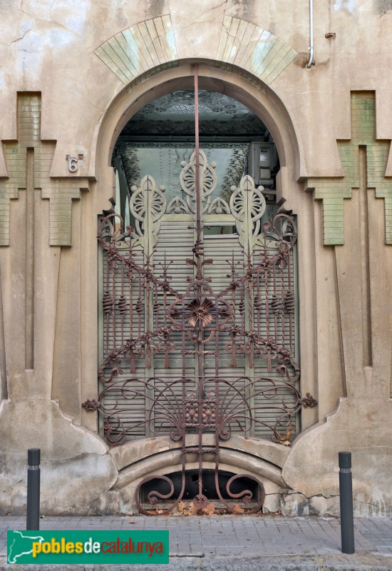 Barcelona - Ballester, 4 (Casa Tosquella)