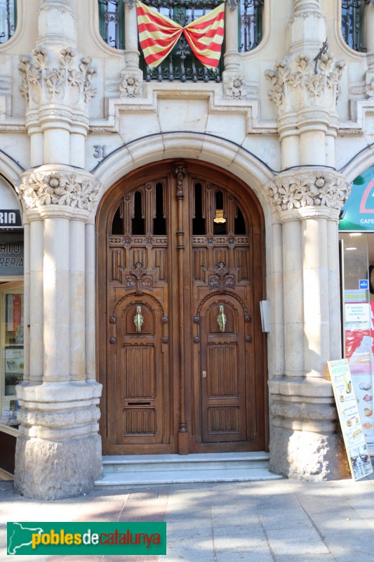 Barcelona - Plaça Lesseps, 30-32 (Cases Ramos) (Foto: Albert Esteves, 2020) Barcelona - Plaça Lesseps, 30-32 (Cases Ramos)