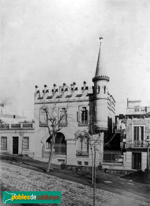 Barcelona - Av. República Argentina, 94 (Foto: <i>Arxiu Municipal del Districte de Gràcia</i>, 1907) Barcelona - Av. República Argentina, 94