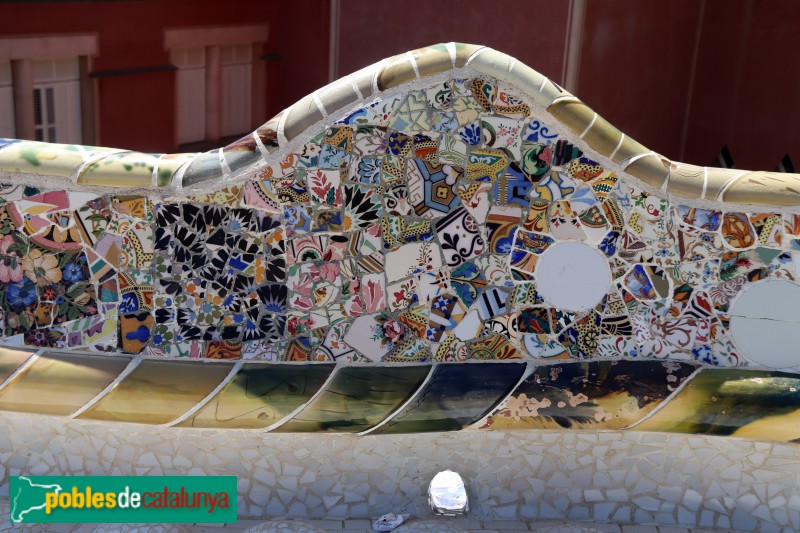 Barcelona - Park Güell. Plaça (Foto: Albert Esteves, 2020) Barcelona - Park Güell. Plaça