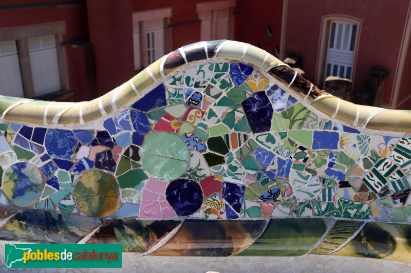 Barcelona - Park Güell. Plaça (Foto: Albert Esteves, 2020) Barcelona - Park Güell. Plaça