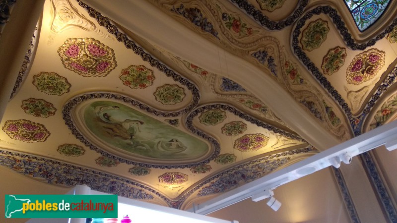 Barcelona - Hotel Quatre Nacions. Antiga cafeteria (Foto: <i>Xavier Cavallé</i>, 2020) Barcelona - Hotel Quatre Nacions. Antiga cafeteria