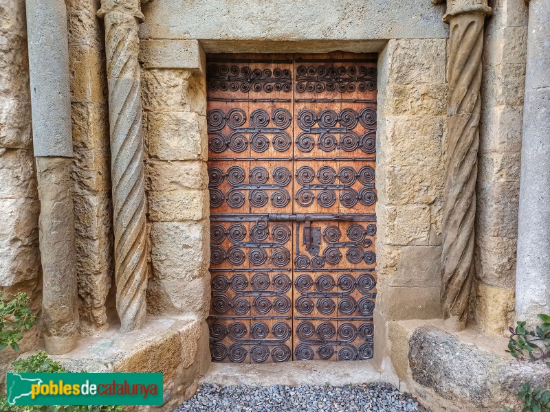 Navata - Església de Sant Pere (Foto: Gas Mountain, 2020) Navata - Església de Sant Pere