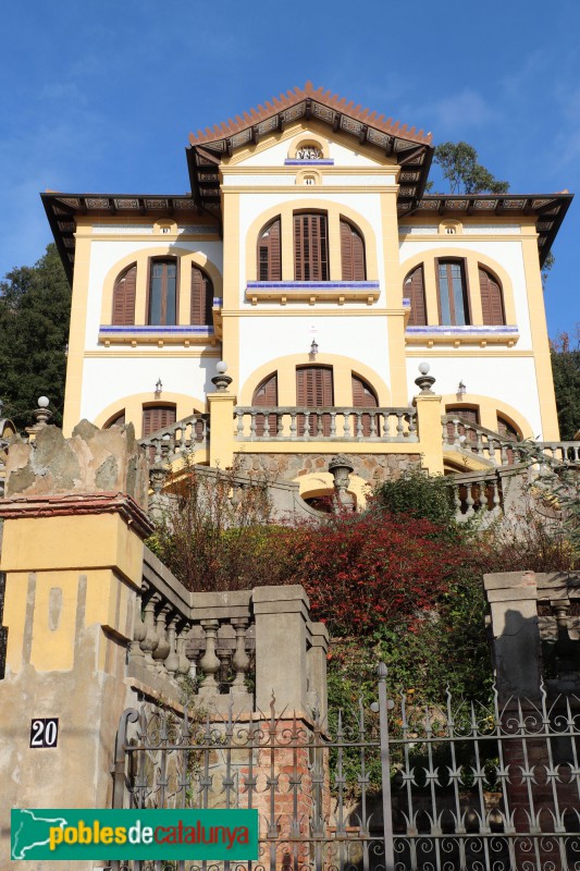 Barcelona - Carrer Major del Rectoret, 18-20 (Can Rectoret) (Foto: Albert Esteves, 2020) Barcelona - Carrer Major del Rectoret, 18-20 (Can Rectoret)