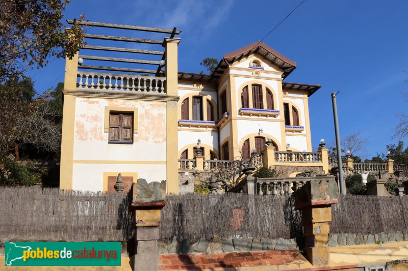 Barcelona - Carrer Major del Rectoret, 18-20 (Can Rectoret) (Foto: Albert Esteves, 2020) Barcelona - Carrer Major del Rectoret, 18-20 (Can Rectoret)