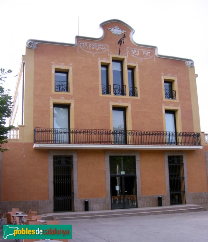 Molins de Rei - Can Portell (Foto: Albert Esteves, 2016) Molins de Rei - Can Portell