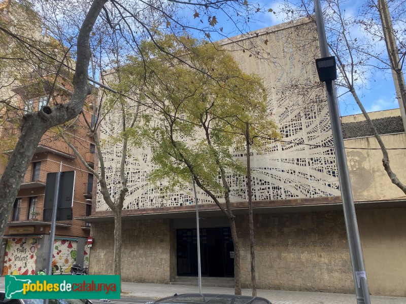 Barcelona - Església de l'Esperit Sant (Foto: Albert Esteves, 2021) Barcelona - Església de l'Esperit Sant