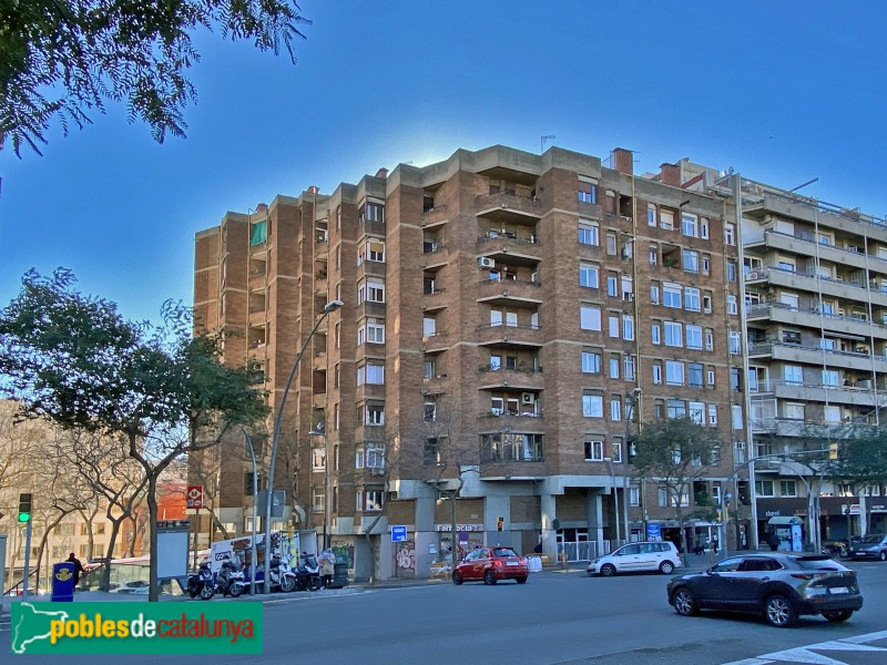 Barcelona - Casa del Pati (Rda. Guinardó, 44) (Foto: Albert Esteves, 2021) Barcelona - Casa del Pati (Rda. Guinardó, 44)