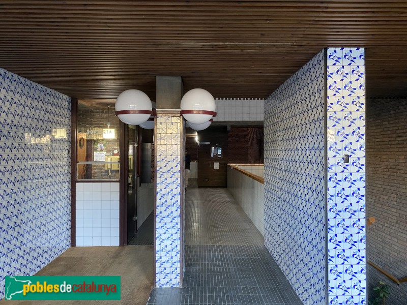 Barcelona - Casa del Pati (Rda. Guinardó, 44) (Foto: Albert Esteves, 2021) Barcelona - Casa del Pati (Rda. Guinardó, 44)