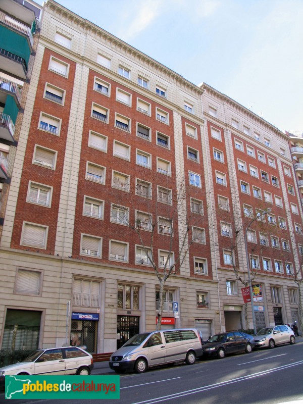 Barcelona - Pi i Margall, 93-99 (Foto: Valentí Pons, 2011) Barcelona - Pi i Margall, 93-99