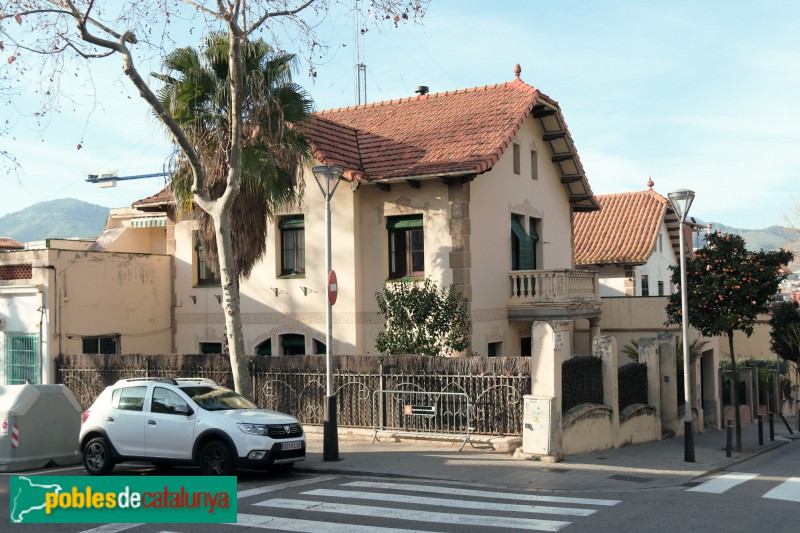 Barcelona - Font de la Mulassa, 34-36 (Foto: Albert Esteves, 2021) Barcelona - Font de la Mulassa, 34-36